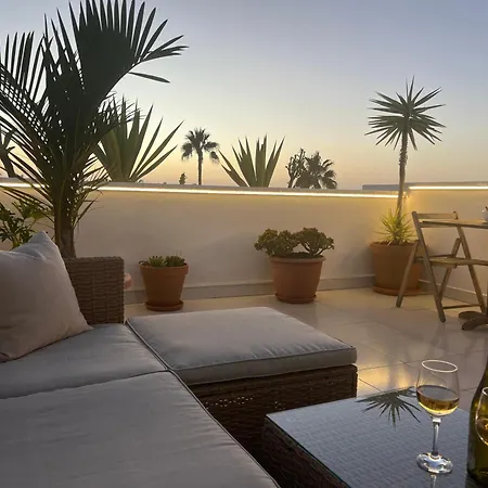 With Large Terrace And Ocean View Apartament *