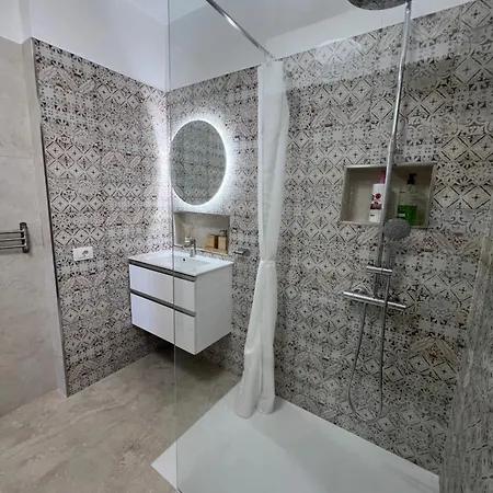 With Large Terrace And Ocean View Apartament