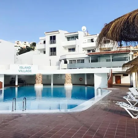 With Large Terrace And Ocean View Apartmán *